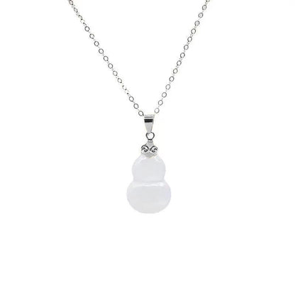 Romantic Silver Necklace for Special Moments