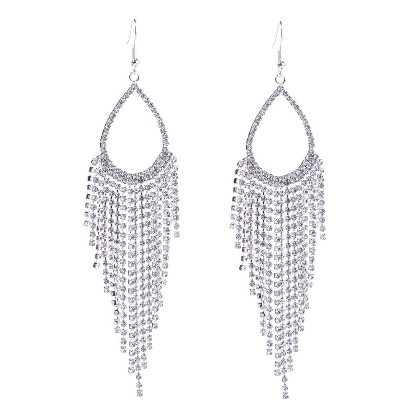 Charming Earring for Any Occasion