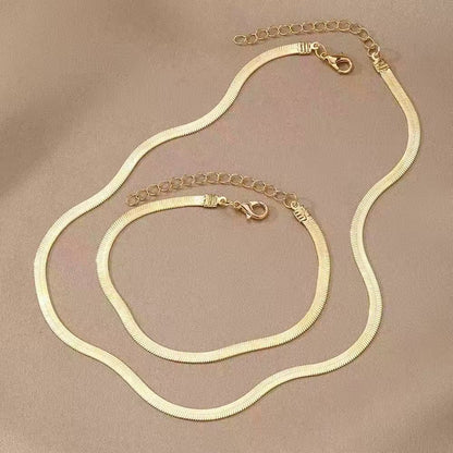 Charming Piece for Any Occasion
