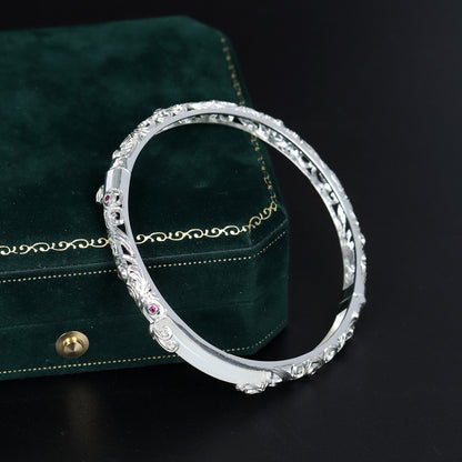 Delicate Artisan Gold Bracelet