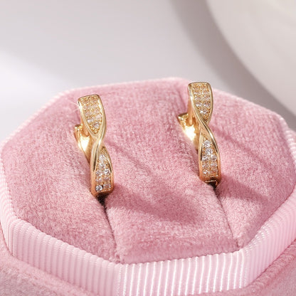 Romantic Silver Earring for Special Moments