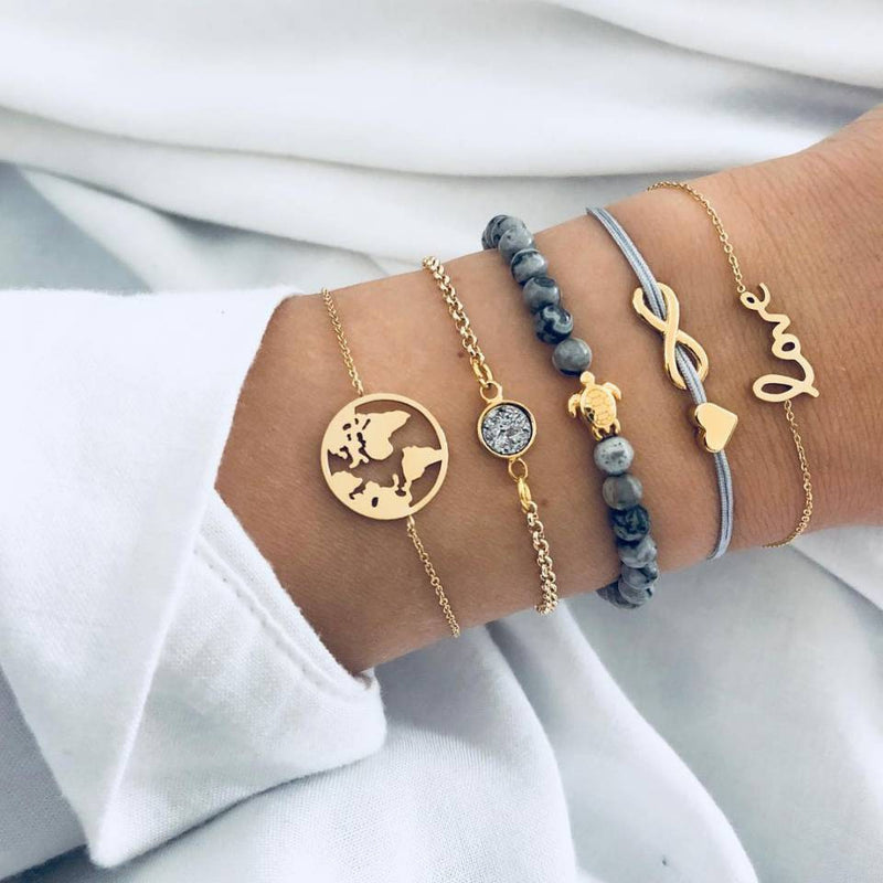Charming Bracelet for Any Occasion