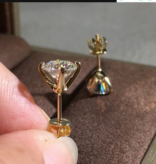 Charming Earring for Any Occasion