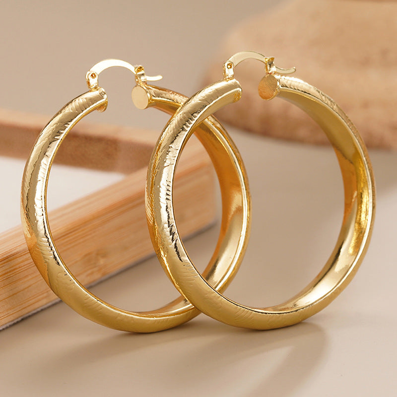 Charming Piece for Any Occasion