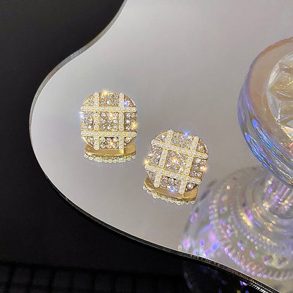 Romantic Earring for Special Moments
