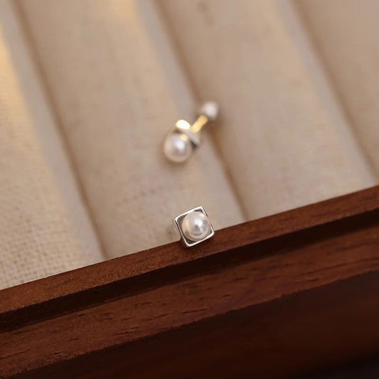 Classic Pearl Earring with Timeless Appeal