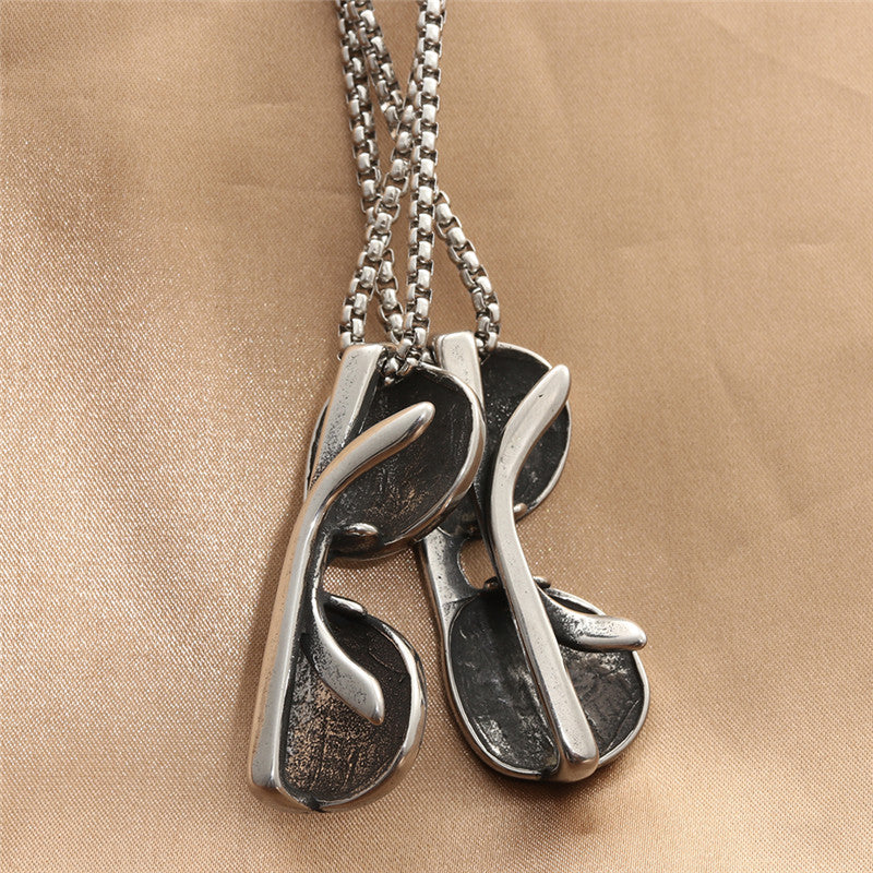 Beautiful Pendant with Unique Style