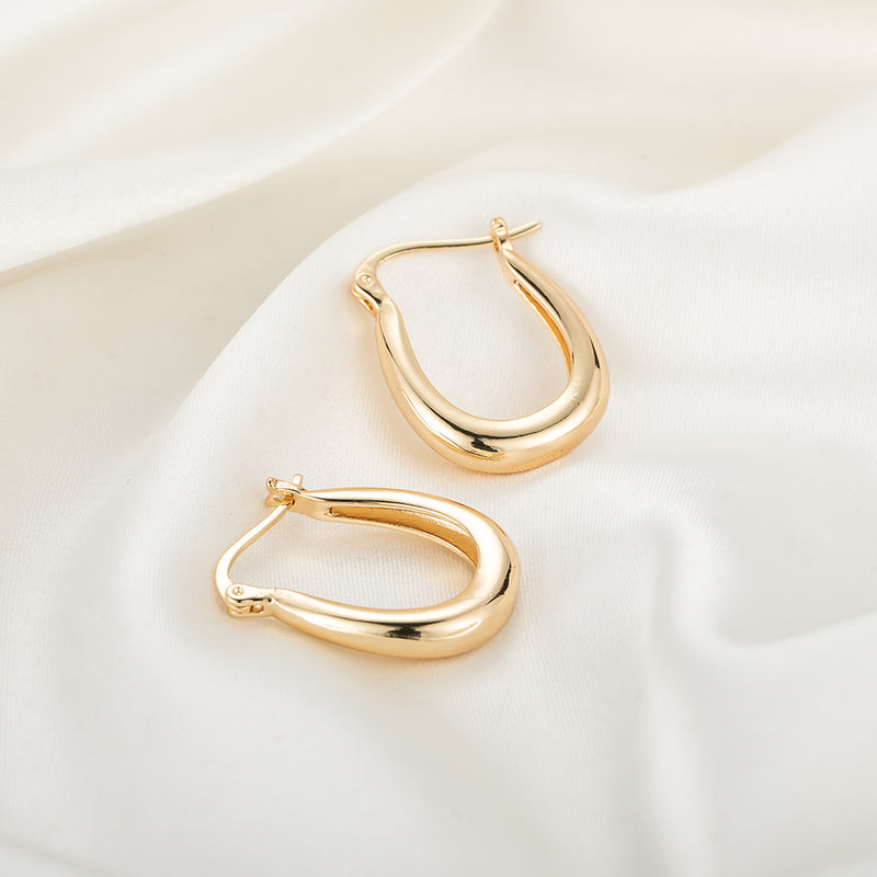 Vintage Handmade Gold Earring
