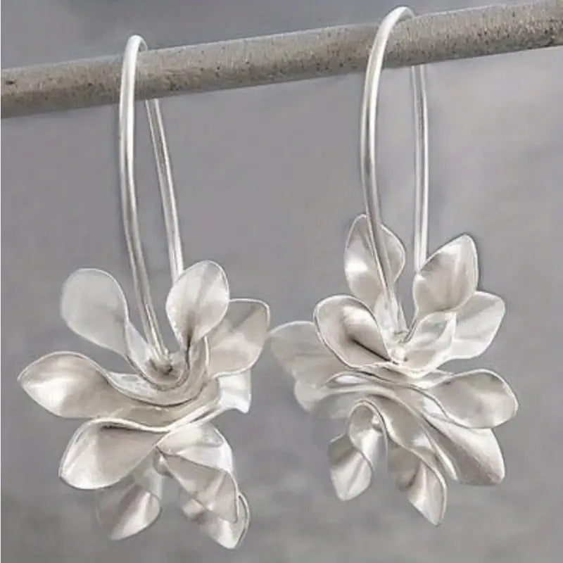 Romantic Earring for Special Moments