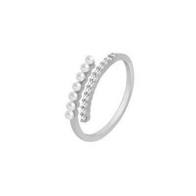 Beautiful Pearl Ring with Unique Style