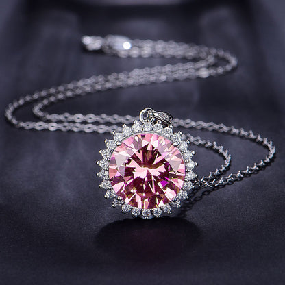 Elegant Gold Necklace for Every Occasion
