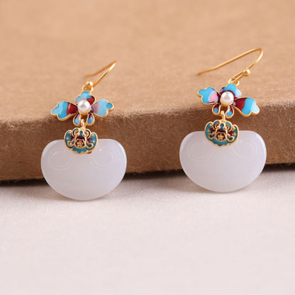Stunning Gold Earring for Daily Wear