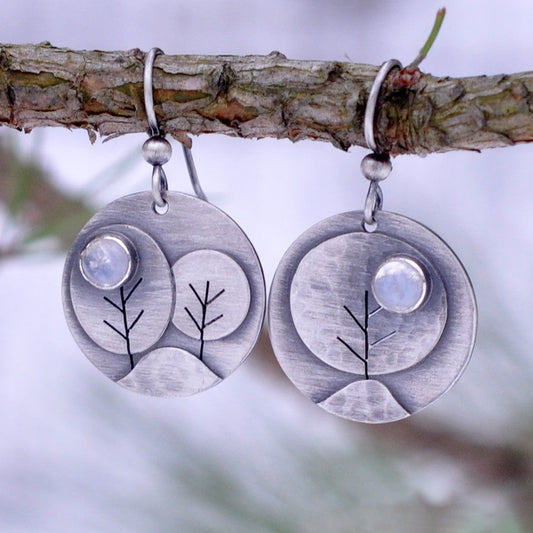 Charming Earring for Any Occasion