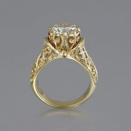 Charming Gold Ring for Any Occasion