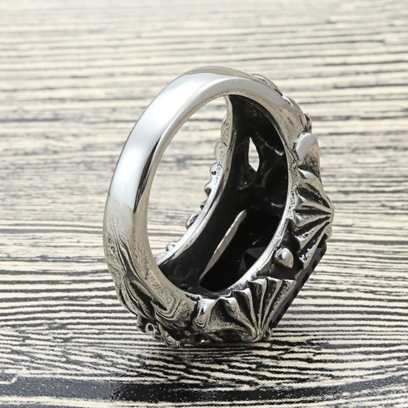 Classic Ring with Timeless Appeal