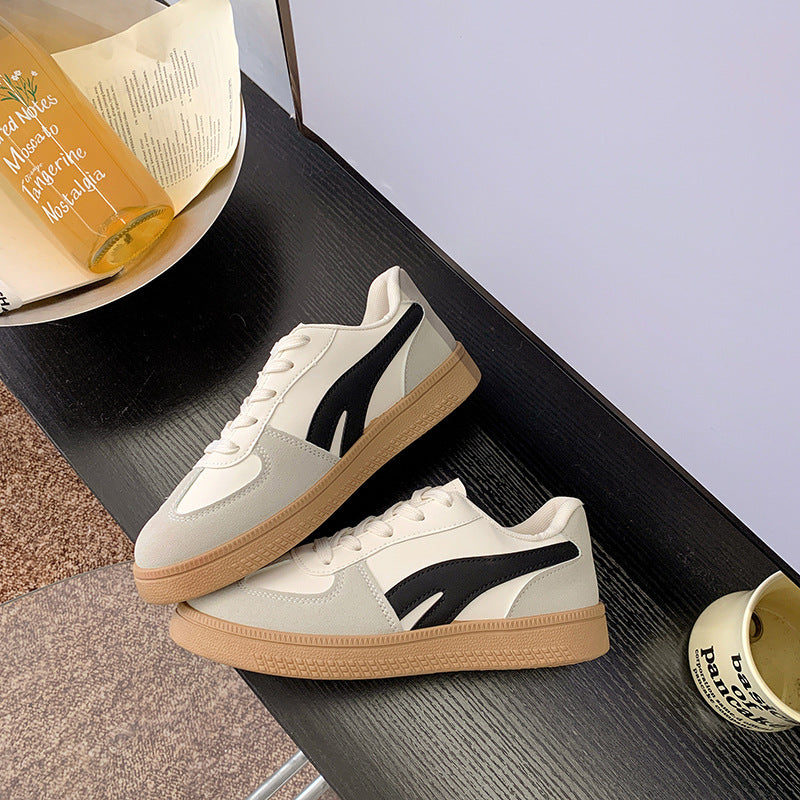 Classic Orthopedic Sneakers with Timeless Style