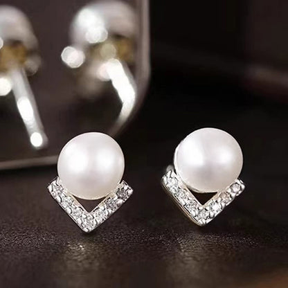 Delicate Artisan Pearl Earring