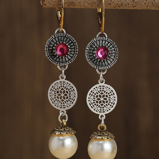 Charming Earring for Any Occasion