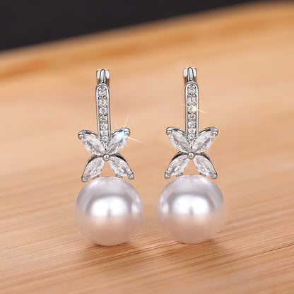 Stunning Pearl Earring for Daily Wear