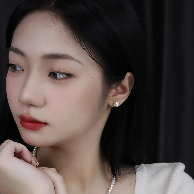 Romantic Pearl Earring for Special Moments