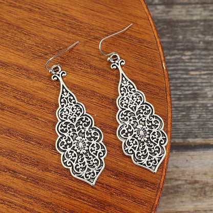 Classic Earring with Timeless Appeal