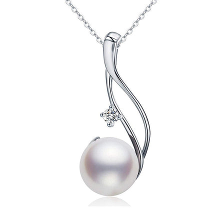 Vintage Handmade Pearl Necklace