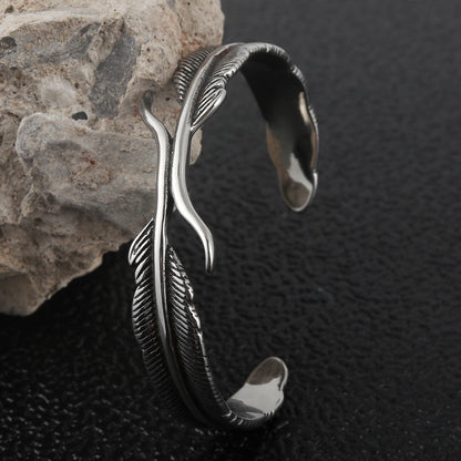 Beautiful Bracelet with Unique Style