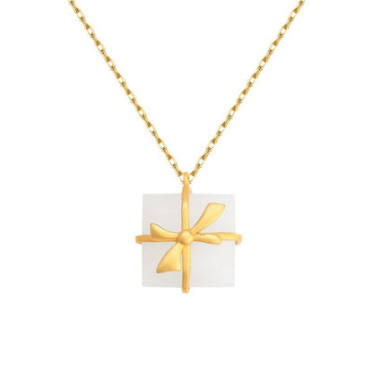 Charming Gold Necklace for Any Occasion