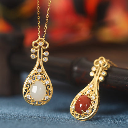 Beautiful Silver Pendant with Unique Style