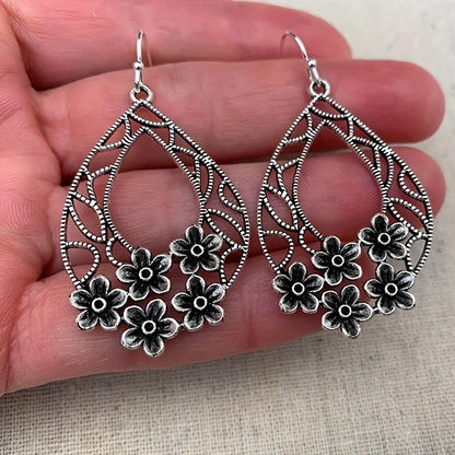 Classic Earring with Timeless Appeal