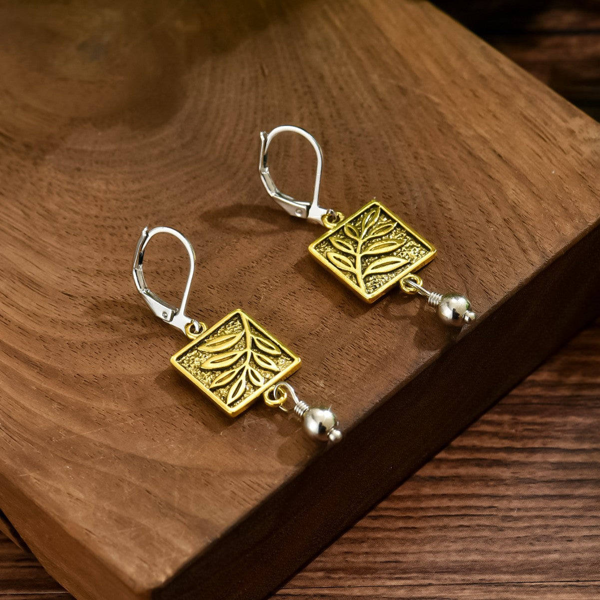 Beautiful Earring with Unique Style