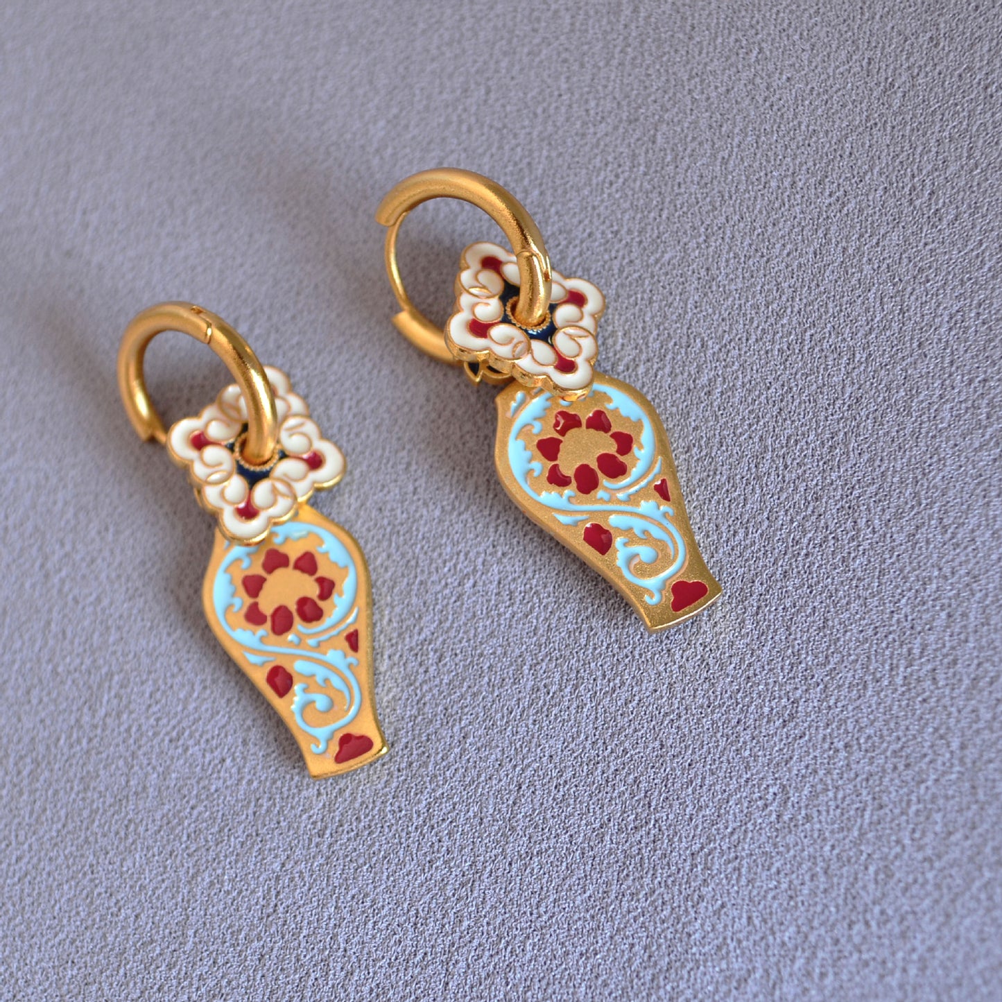 Delicate Artisan Gold Earring