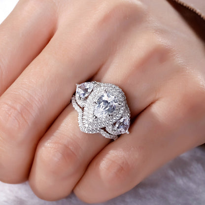 Beautiful Set with Unique Style