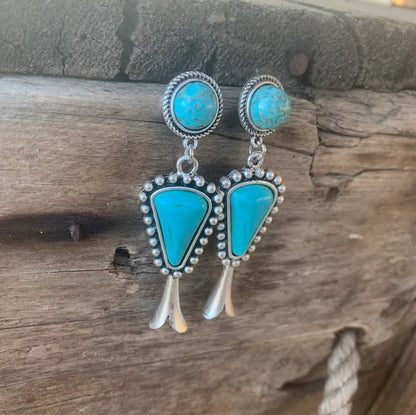 Vintage Handmade Earring