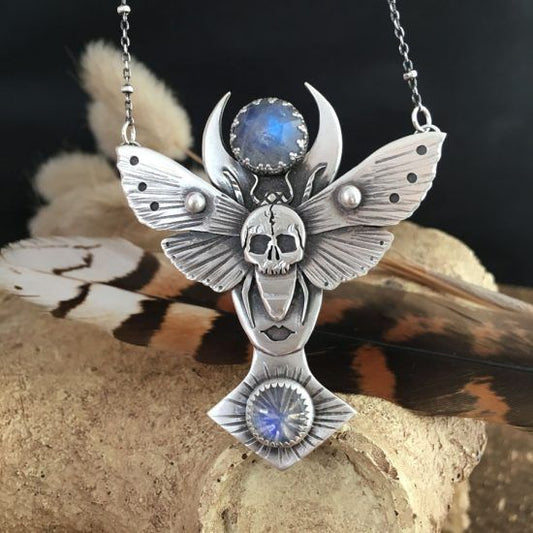 Classic Necklace with Timeless Appeal