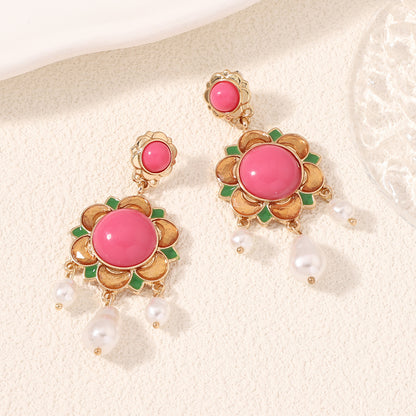 Romantic Pearl Earring for Special Moments