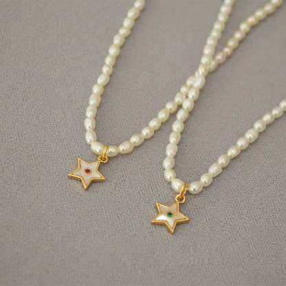 Classic Pearl Necklace with Timeless Appeal