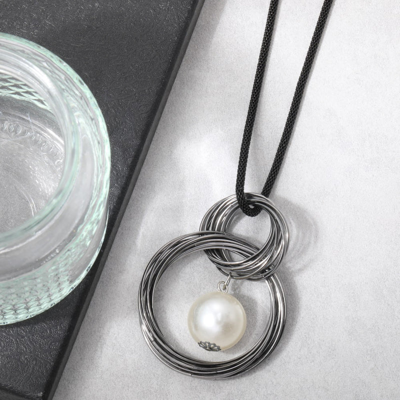 Classic Necklace with Timeless Appeal