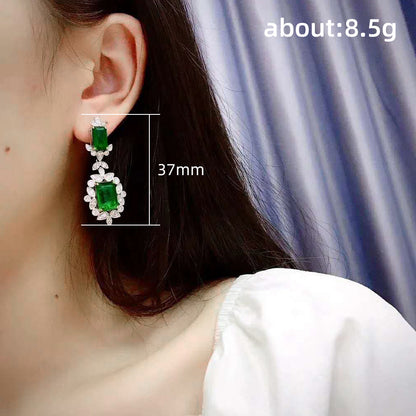Stunning Earring for Daily Wear