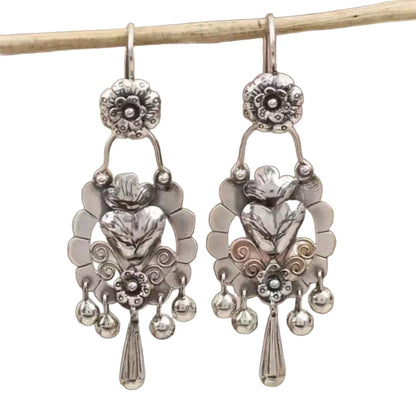 Elegant Earring for Every Occasion