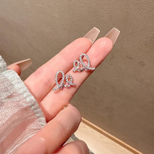 Beautiful Piece with Unique Style