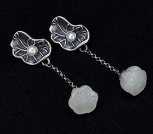 Elegant Earring for Every Occasion