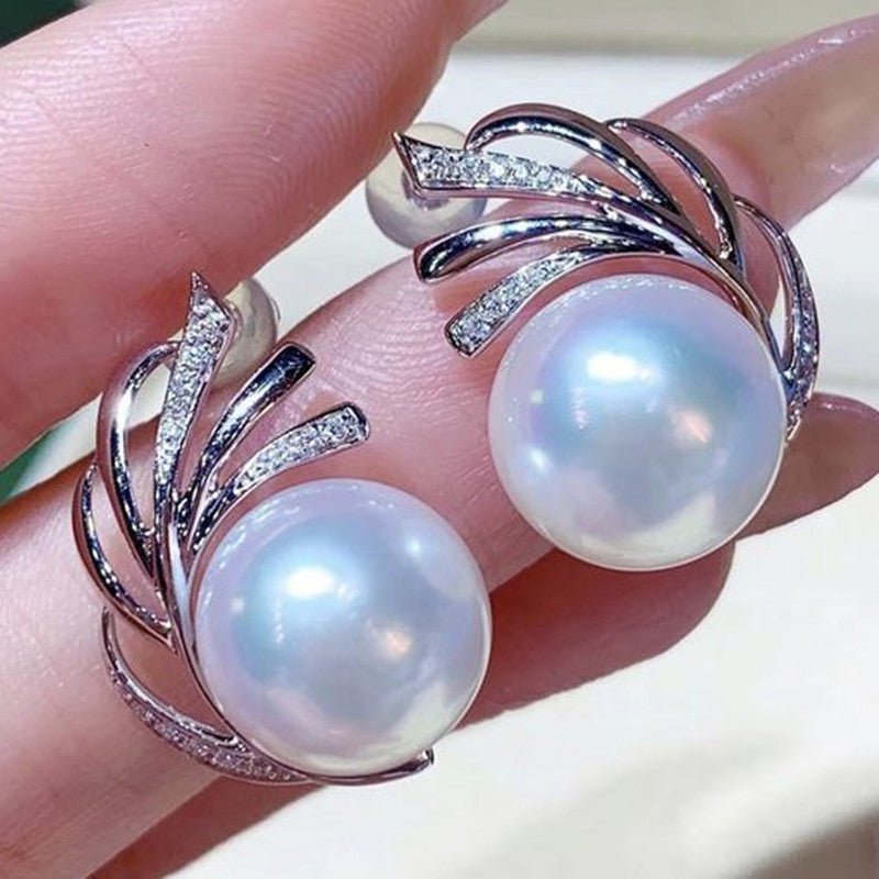 Romantic Pearl Earring for Special Moments