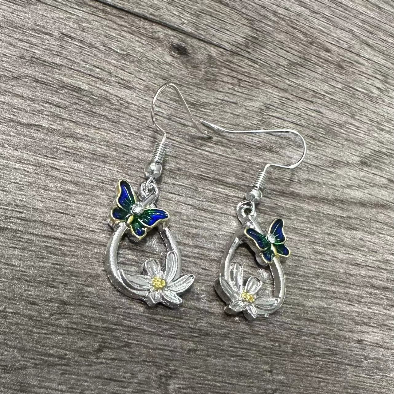 Elegant Earring for Every Occasion
