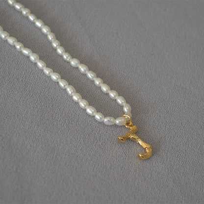 Romantic Pearl Necklace for Special Moments