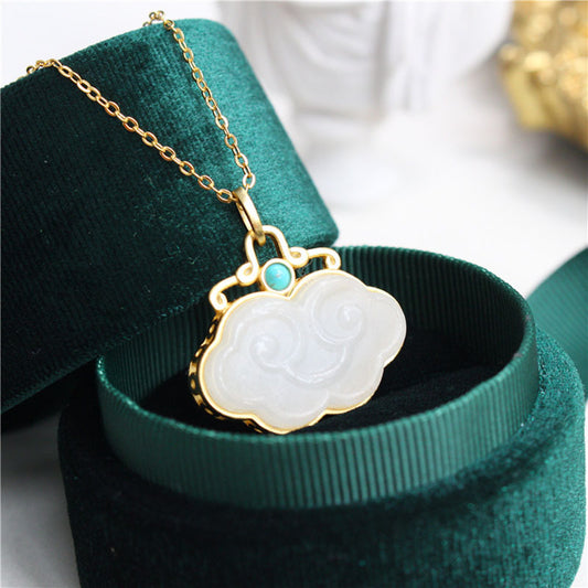 Stunning Gold Pendant for Daily Wear