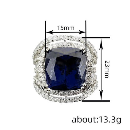 Beautiful Piece with Unique Style