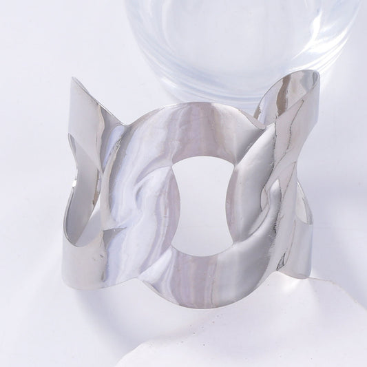 Beautiful Bracelet with Unique Style