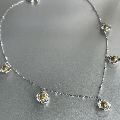 Charming Piece for Any Occasion