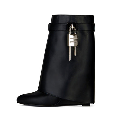 Chic Orthopedic Boots with Unique Design